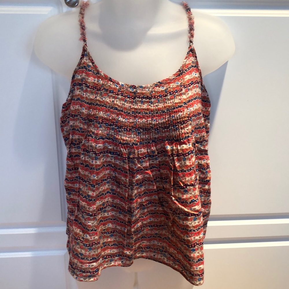 EUC Aerie tank. Size S.